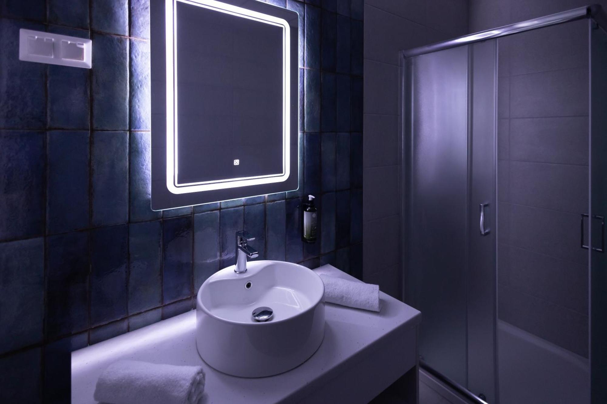 Central Residence Apartmanok Мішкольц Екстер'єр фото